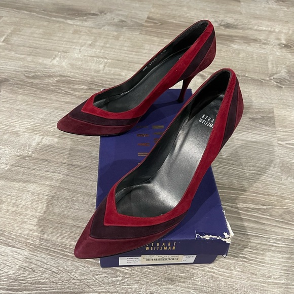 Stuart Weitzman - Picture 2 of 4
